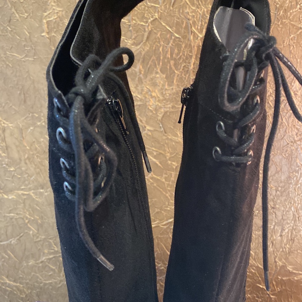 Over the knee boots - Picture 7 of 7